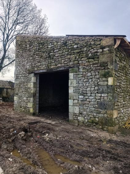 Maçonnerie à SAINT-CIERS-SUR-GIRONDE 